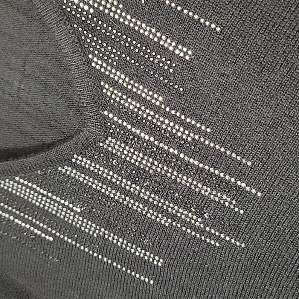 Sweater - Picture 6 of 6